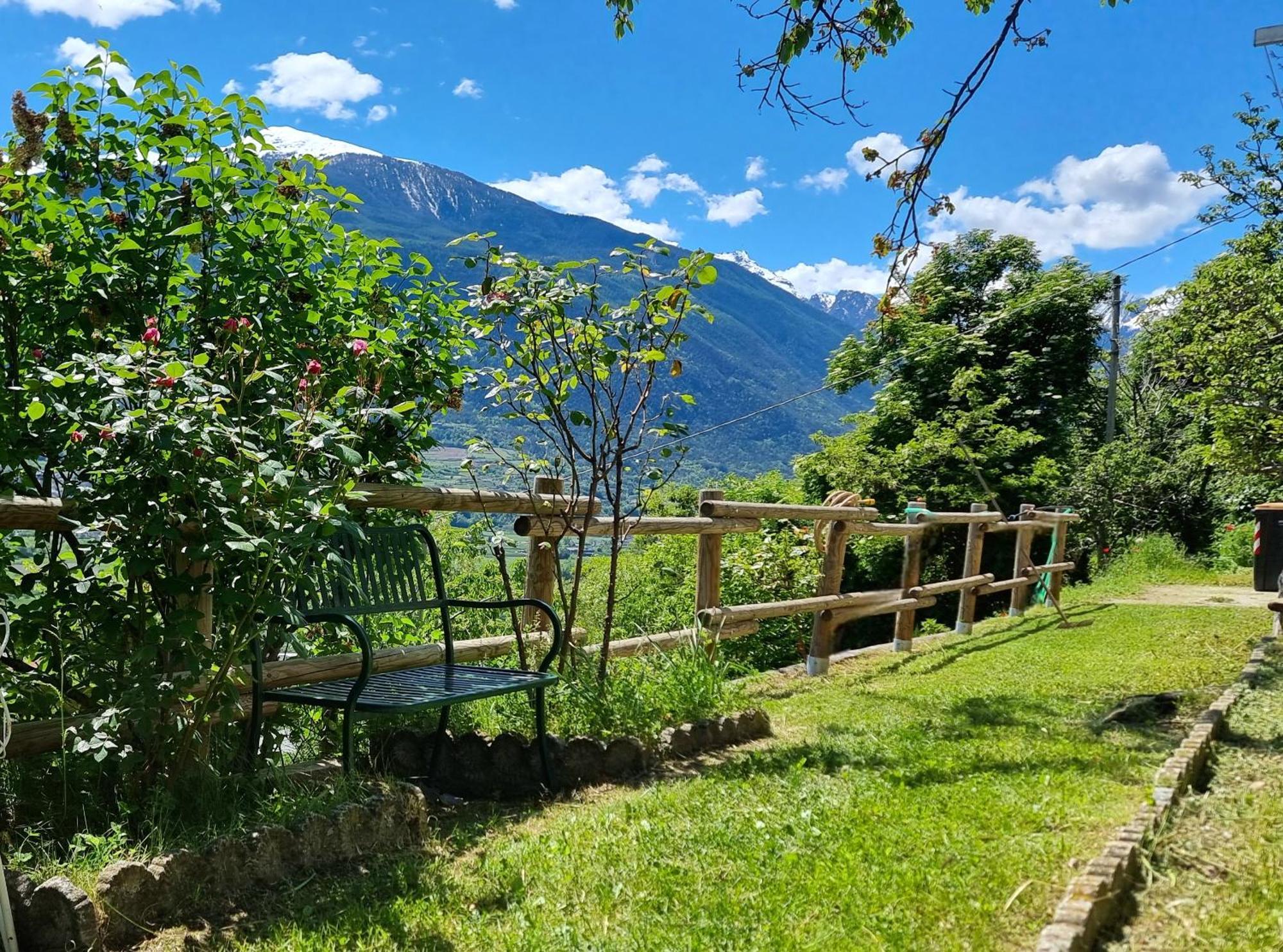 Casa Le Vignole - Aosta Exterior foto